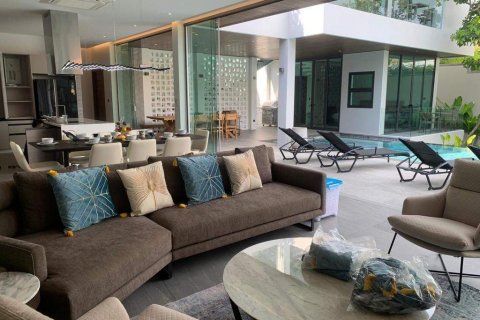 Villa on Nai Harn Beach, Thailand 4 bedrooms № 35668 - photo 6