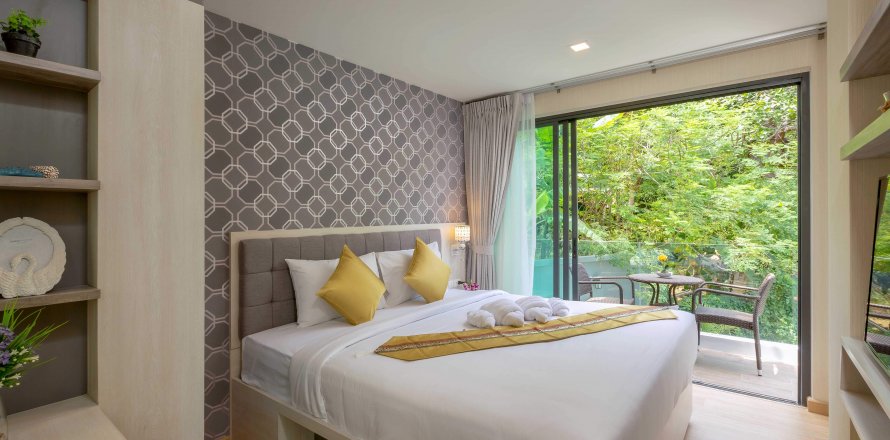 Apartment in Kata, Thailand 1 bedroom № 35623