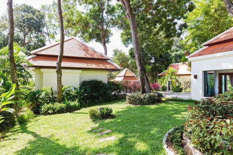 Villa on Nai Harn Beach, Thailand 3 bedrooms № 35827 - photo 5