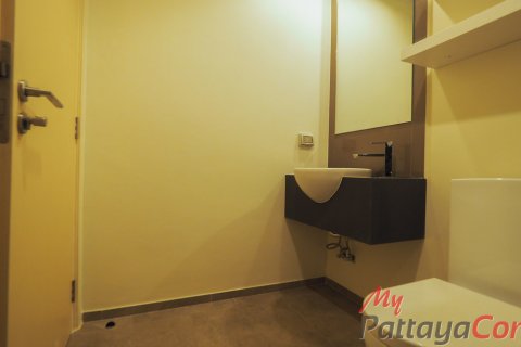 Condo in Pattaya, Thailand, 2 bedrooms  № 32467 - photo 23
