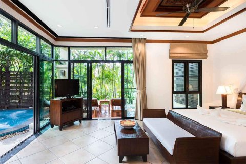 Villa on Nai Harn Beach, Thailand 1 bedroom № 34575 - photo 11