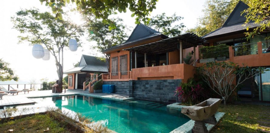 Villa in Wichit, Thailand 5 bedrooms № 35939