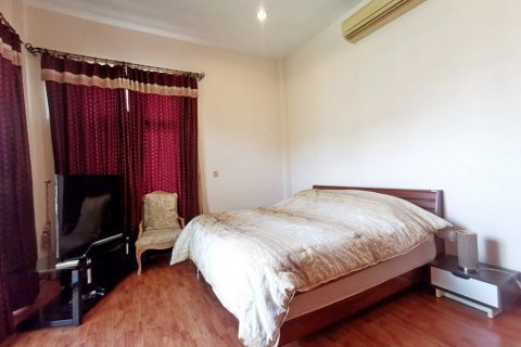 House in Pattaya, Thailand 3 bedrooms № 36365 - photo 27
