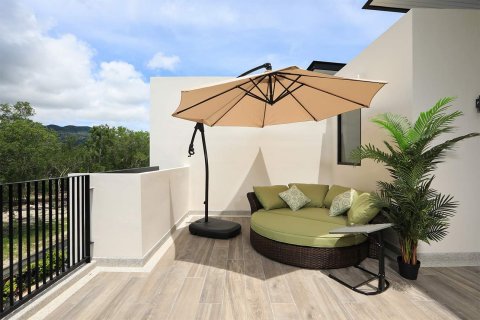 Townhouse in Bang Tao, Thailand 3 bedrooms № 35716 - photo 7