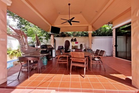 House in Pattaya, Thailand 3 bedrooms № 36365 - photo 6