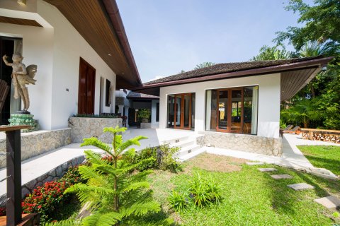 Villa in Surin, Thailand 5 bedrooms № 35830 - photo 22