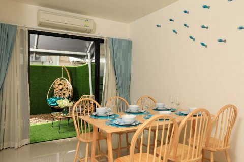 Townhouse in Bang Tao, Thailand 3 bedrooms № 35720 - photo 13