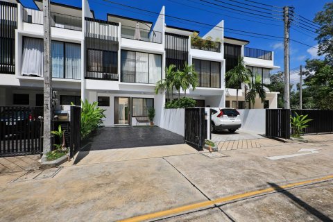 Townhouse in Bang Tao, Thailand 3 bedrooms № 35720 - photo 1