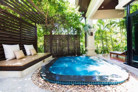 Villa on Nai Harn Beach, Thailand 1 bedroom № 34575 - photo 5
