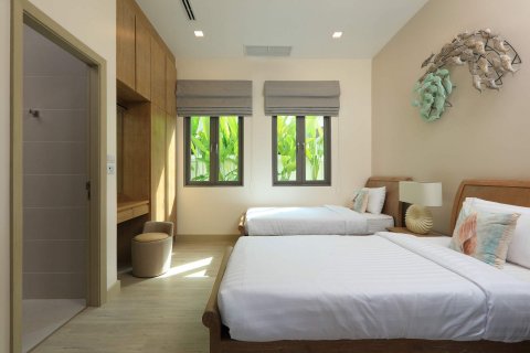Villa in Bang Tao, Thailand 5 bedrooms № 35724 - photo 21