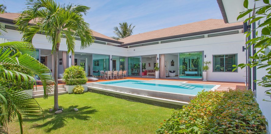 Villa on Nai Harn Beach, Thailand 4 bedrooms № 35906