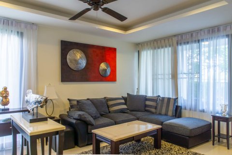 Townhouse in Bang Tao, Thailand 3 bedrooms № 4806 - photo 3