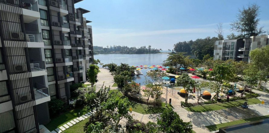 Apartment in Bang Tao, Thailand 3 bedrooms № 35182
