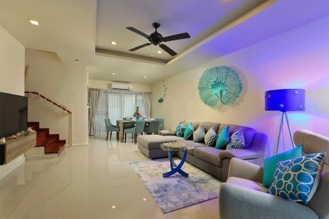 Townhouse in Bang Tao, Thailand 3 bedrooms № 35716 - photo 12