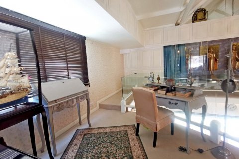 Condo in Pattaya, Thailand, 3 bedrooms  № 36529 - photo 9