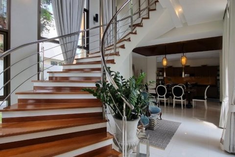 House in Bang Lamung, Thailand 4 bedrooms № 38050 - photo 11