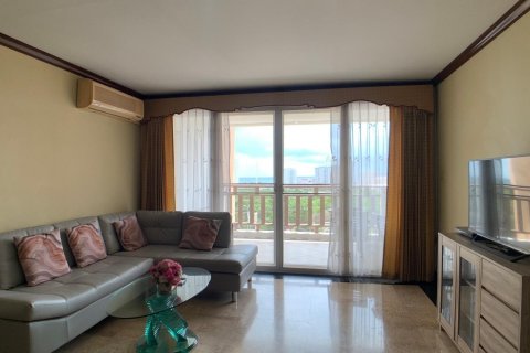 Condo in Bang Lamung, Thailand, 1 bedroom  № 37712 - photo 2