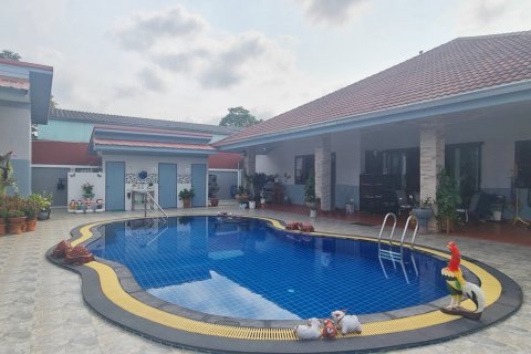 House in Sattahip, Thailand 4 bedrooms № 38191 - photo 4