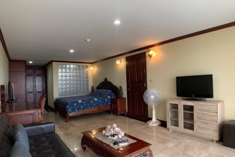 Condo in Bang Lamung, Thailand, 1 bedroom  № 37712 - photo 14