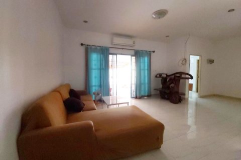 House in Bang Lamung, Thailand 2 bedrooms № 38520 - photo 4