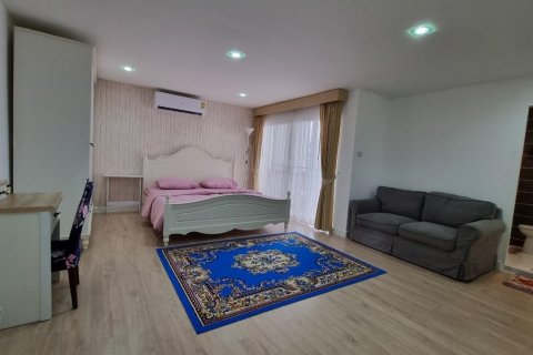 Condo in Bang Lamung, Thailand, 2 bedrooms  № 37270 - photo 20