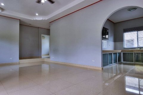 House in Bang Lamung, Thailand 3 bedrooms № 37186 - photo 3