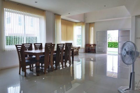 House in Bang Lamung, Thailand 3 bedrooms № 37544 - photo 7