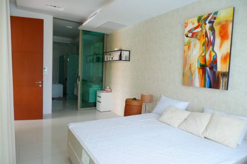 Condo in Bang Lamung, Thailand, 3 bedrooms  № 38697 - photo 12