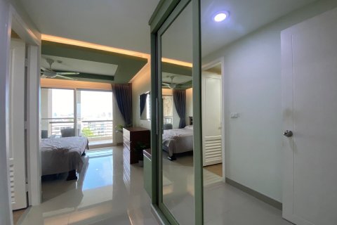 Condo in Bang Lamung, Thailand, 2 bedrooms  № 37718 - photo 7