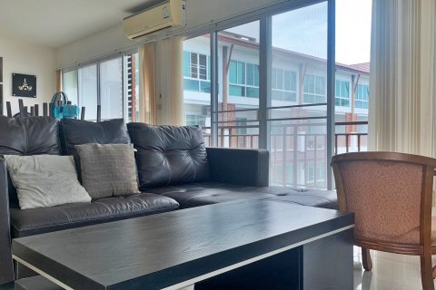 Condo in Sattahip, Thailand, 2 bedrooms  № 37593 - photo 3