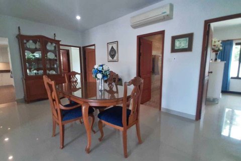 House in Bang Lamung, Thailand 3 bedrooms № 37799 - photo 23