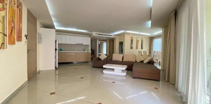 Condo in Pattaya, Thailand, 2 bedrooms in City Garden  № 39490