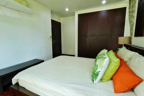 House in Bang Lamung, Thailand 4 bedrooms № 37809 - photo 9