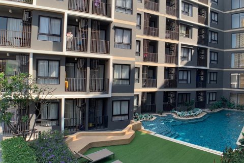 Condo in Bang Lamung, Thailand, 1 bedroom  № 38184 - photo 1