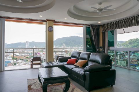 Apartment in Patong, Thailand 2 bedrooms № 37038 - photo 1