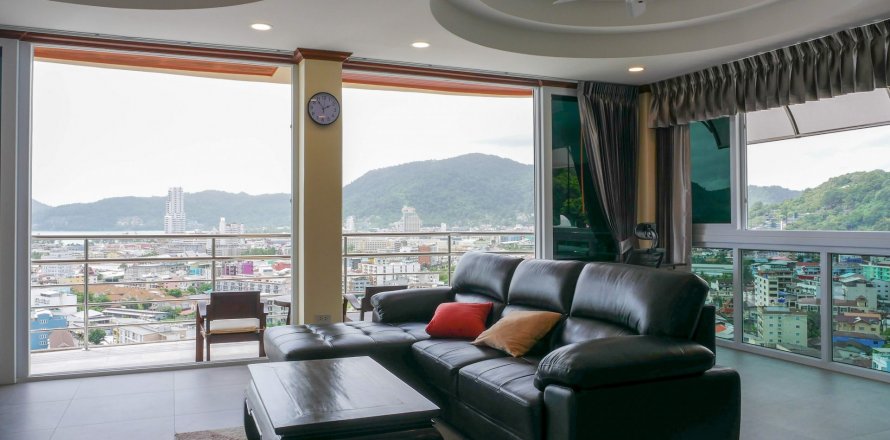 Apartment in Patong, Thailand 2 bedrooms № 37038