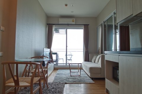 Condo in Si Racha, Thailand, 1 bedroom  № 37724 - photo 2