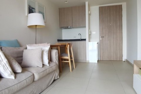 Condo in Bang Lamung, Thailand, 1 bedroom  № 37997 - photo 6