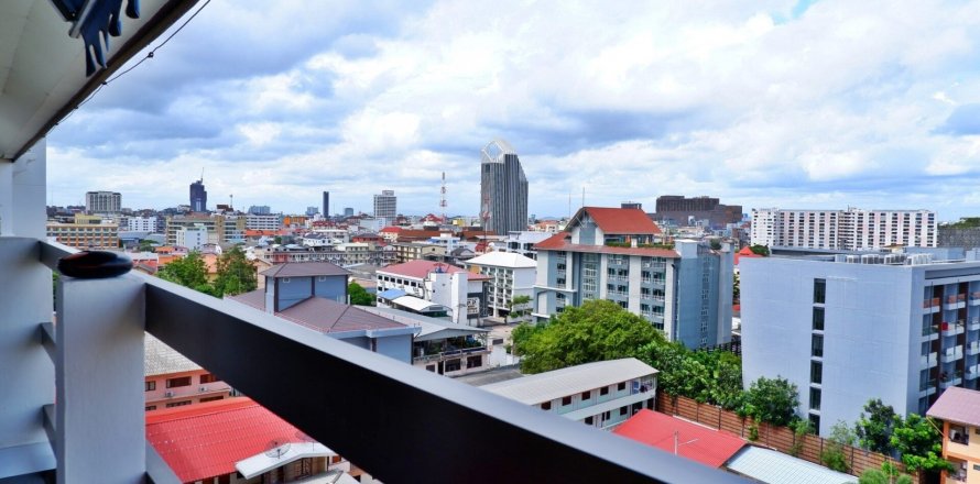 Condo in Bang Lamung, Thailand, 2 bedrooms  № 37769