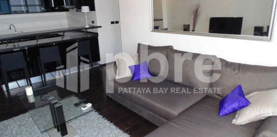 Condo in Pattaya, Thailand, 2 bedrooms in The Cliff  № 39344
