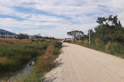 Land in Bang Lamung, Thailand 4000 sq.m. № 38270 - photo 2