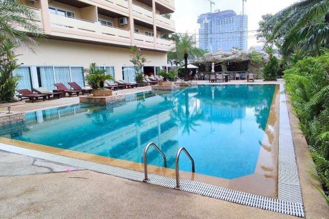 Condo in Bang Lamung, Thailand, 1 bedroom  № 38427 - photo 3