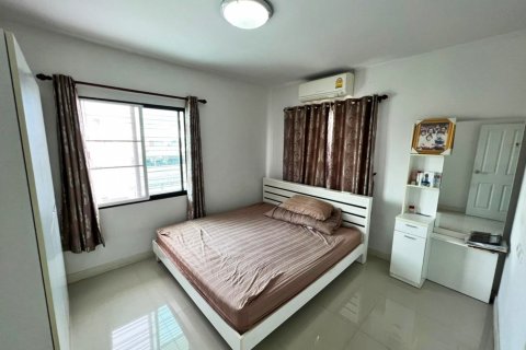 House in Bang Lamung, Thailand 3 bedrooms № 37819 - photo 9