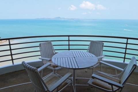 Condo in Bang Lamung, Thailand, 3 bedrooms  № 37489 - photo 1