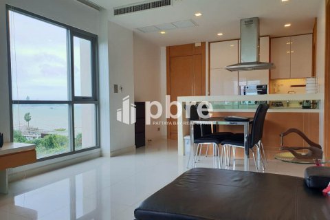 Condo in Bang Lamung, Thailand, 1 bedroom  № 37968 - photo 2