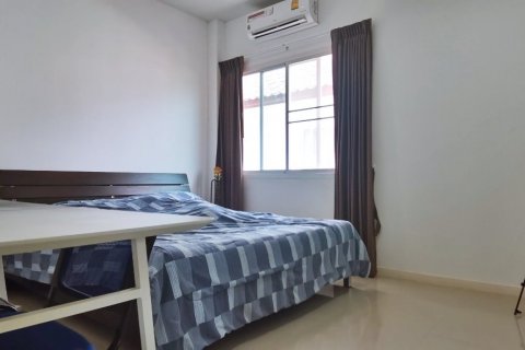 House in Bang Lamung, Thailand 3 bedrooms № 37544 - photo 16