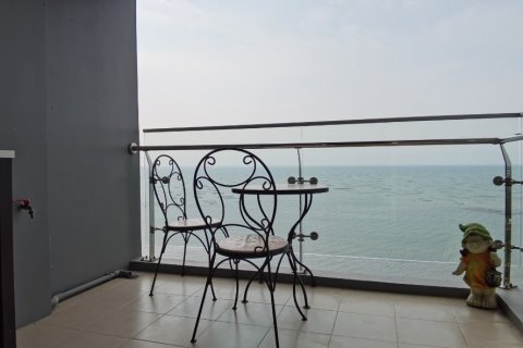 Condo in Si Racha, Thailand, 1 bedroom  № 37724 - photo 18