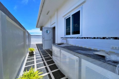 House in Sattahip, Thailand 3 bedrooms № 37445 - photo 15