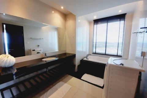 Condo in Bang Lamung, Thailand, 2 bedrooms  № 37255 - photo 15