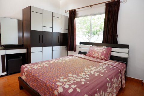 House in Sattahip, Thailand 3 bedrooms № 38278 - photo 12